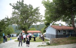 Üçpınar'daki eski köy okulu konuk evi oldu
