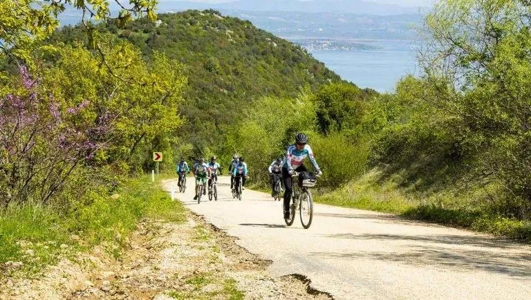 Cycling Routes Mysia Roads Image